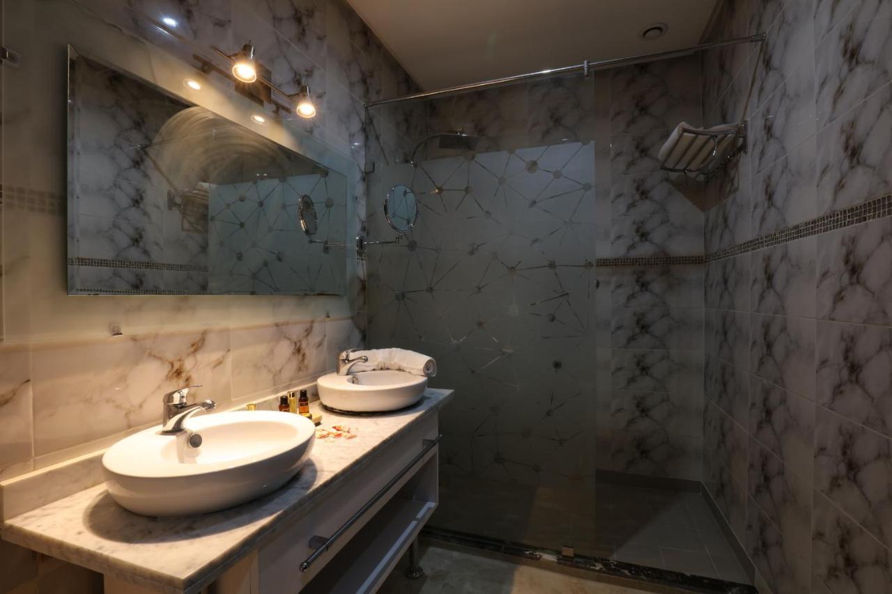 Silver Suites Hotel & Spa カサブランカ エクステリア 写真